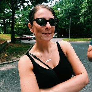 Meet your Posher, Steph